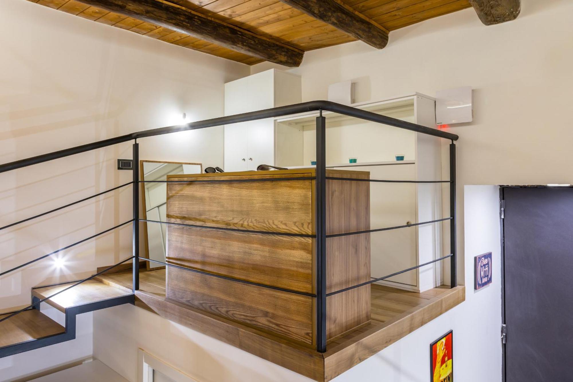 Apartment Industrial Ground Floor Studio By Wonderful Italy