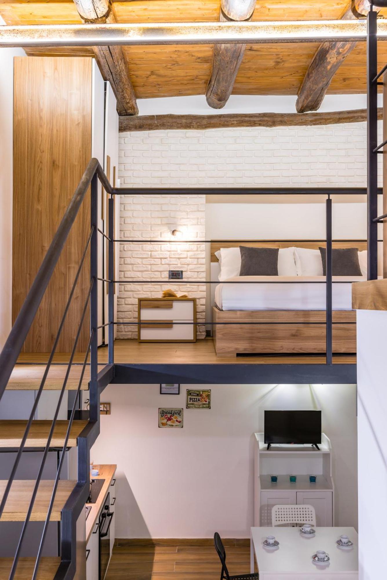 Industrial Ground Floor Studio By Wonderful Italy *